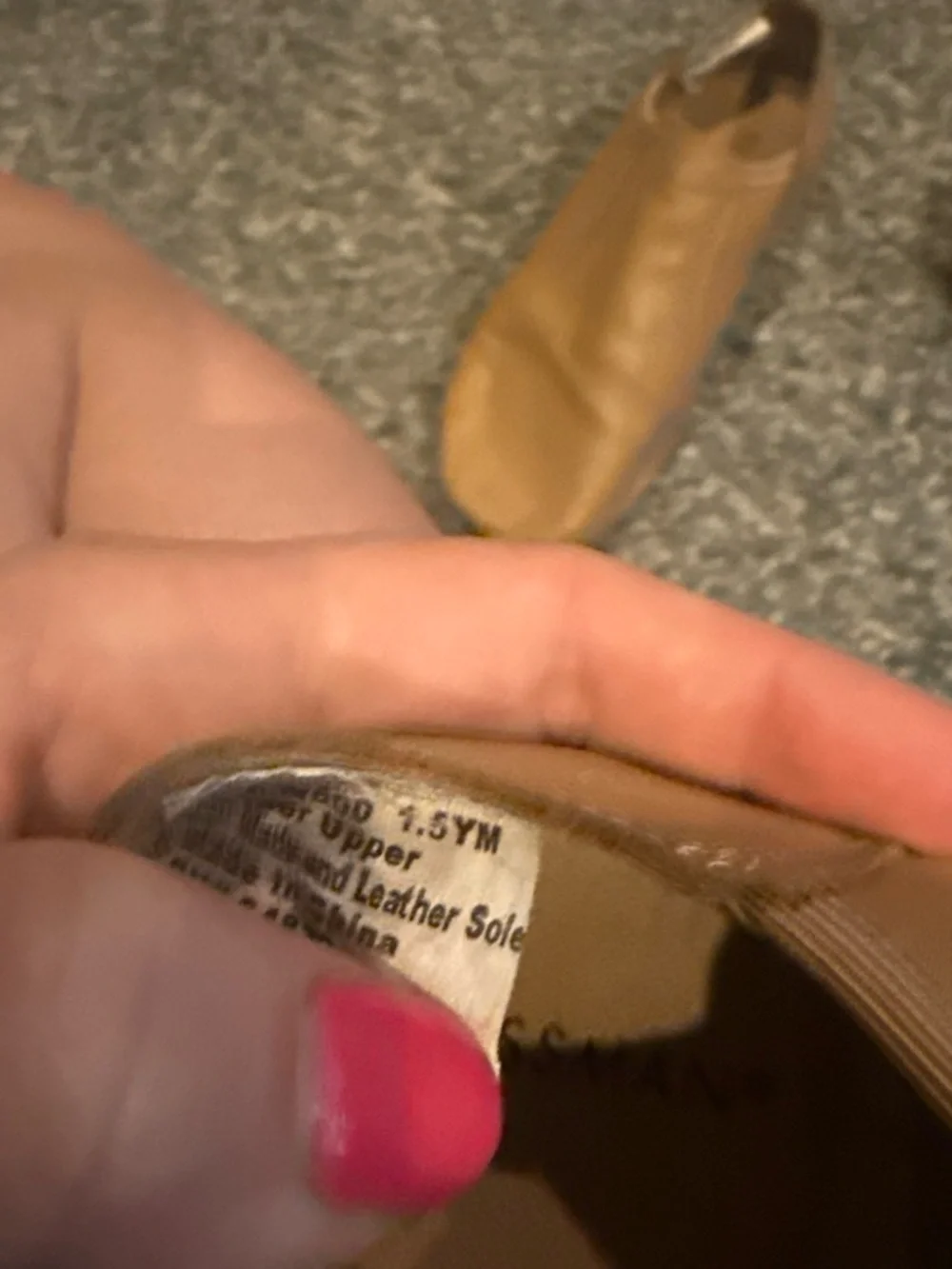Jazz shoes girls size 1.5- runs small